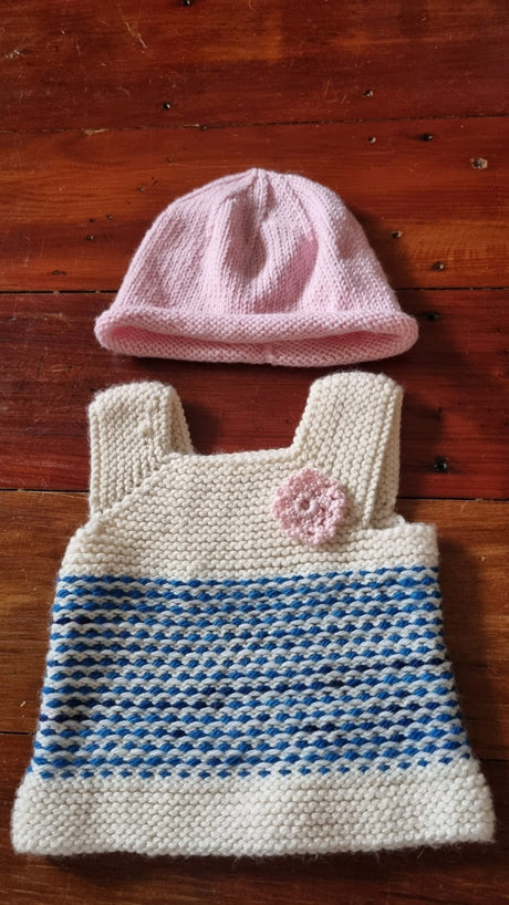 Matching Vest and Hat Handknitted 3 months