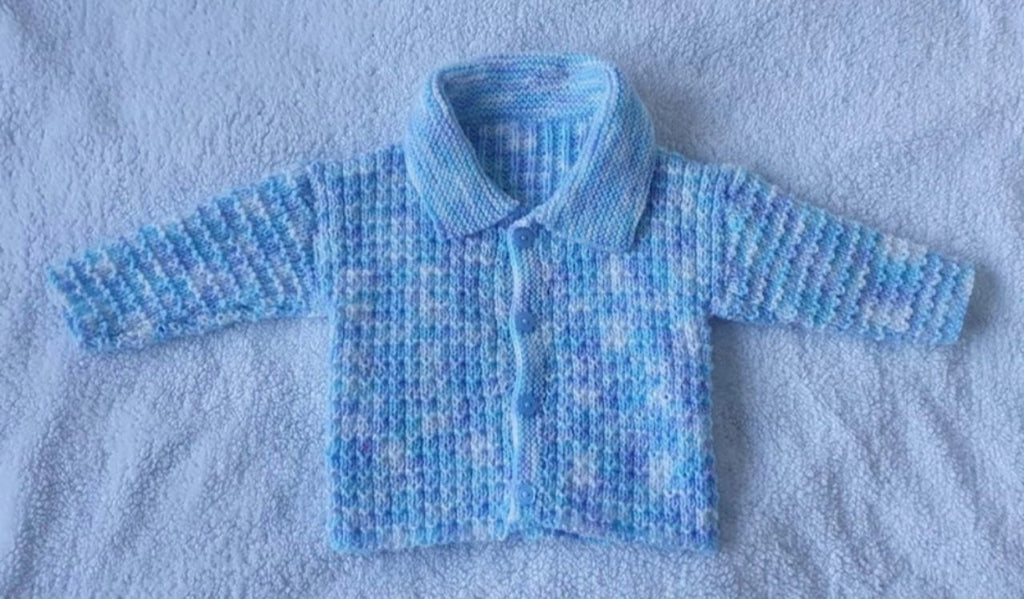 Handknitted 6-12mths