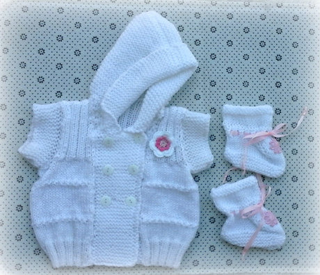 0-3 Months HAND KNIT SLEEVELESS HOODIE & BOOTIES ~ WHITE